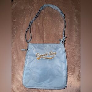 DANIEL-RAY Expandable Messenger Bag